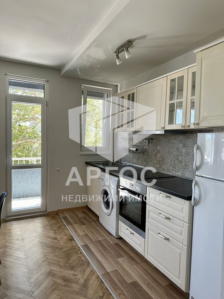 Дава под наем Двустаен апартамент – район Гръцка махала - Агенция за недвижими имоти Варна - Екипът, имот 3