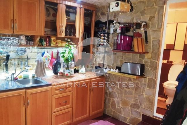 Едностайно жилище Колхозен пазар - Агенция за недвижими имоти Варна - Екипът