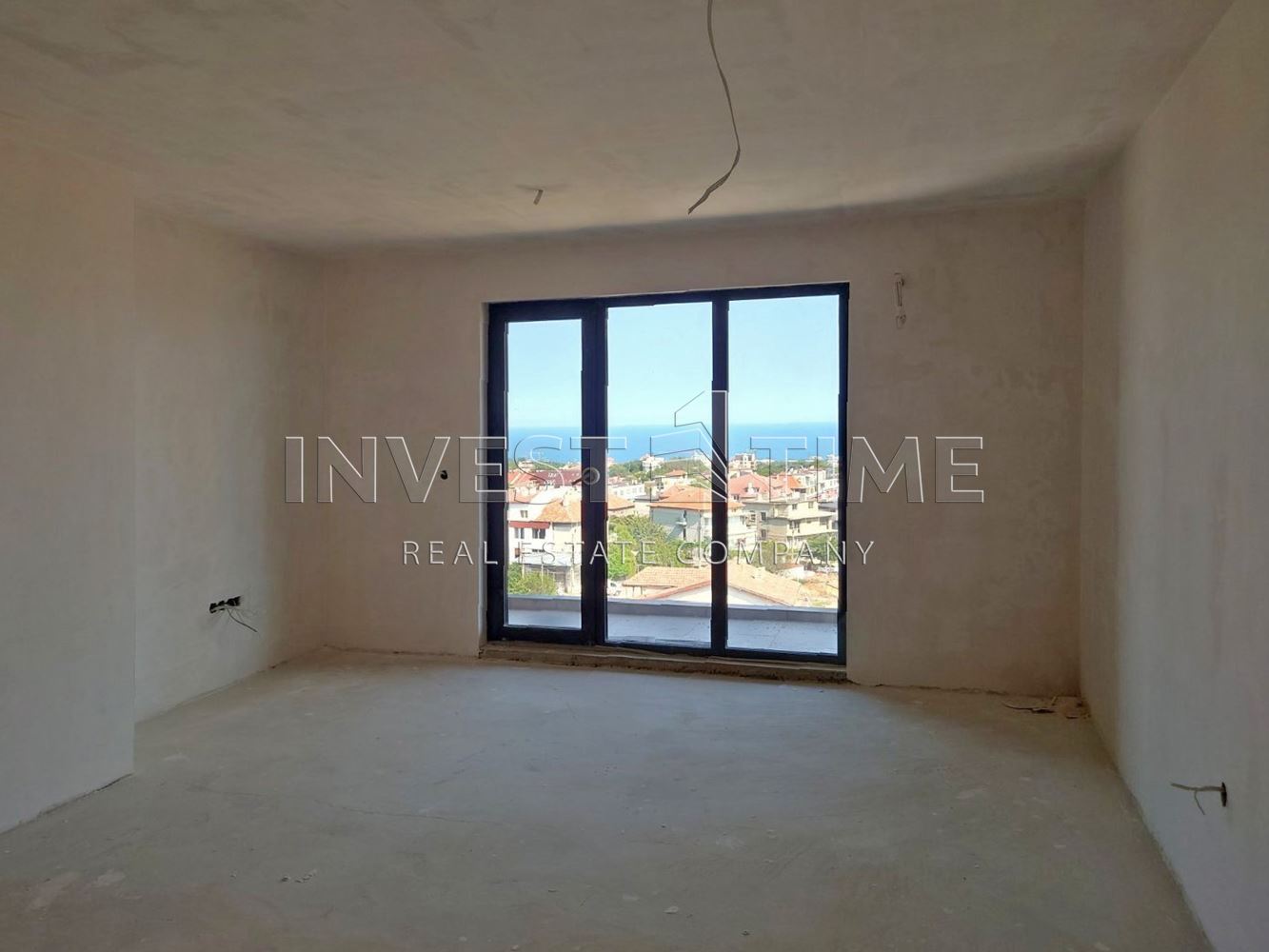 Тристаен апартамент с морска панорама – кв. Виница - Агенция за недвижими имоти Варна - Екипът, имот 1