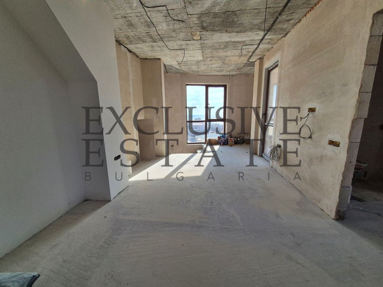 Ексклузивно! Многостаен апартамент за продажба в кв. Бриз, гр. Варна! - Агенция за недвижими имоти Варна - Екипът, имот 4