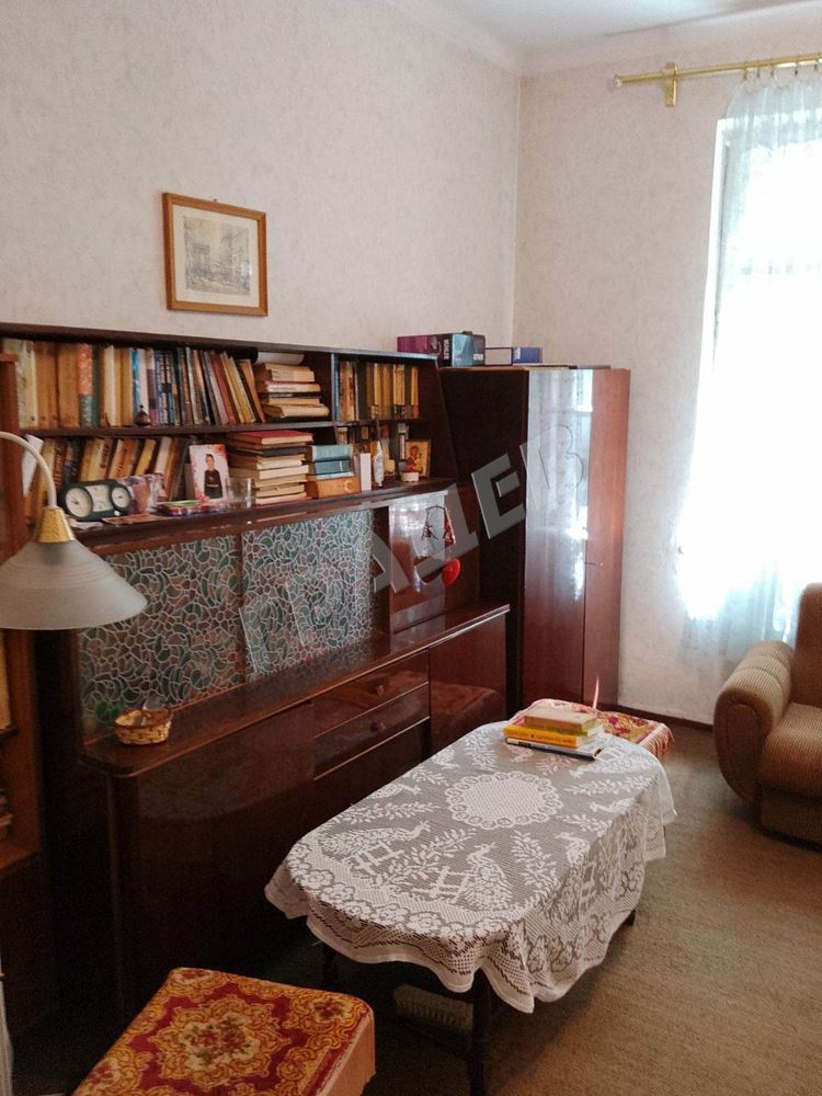 ЕТАЖ ОТ КЪЩА- ТОП ЦЕНТЪР - Агенция за недвижими имоти Варна - Екипът