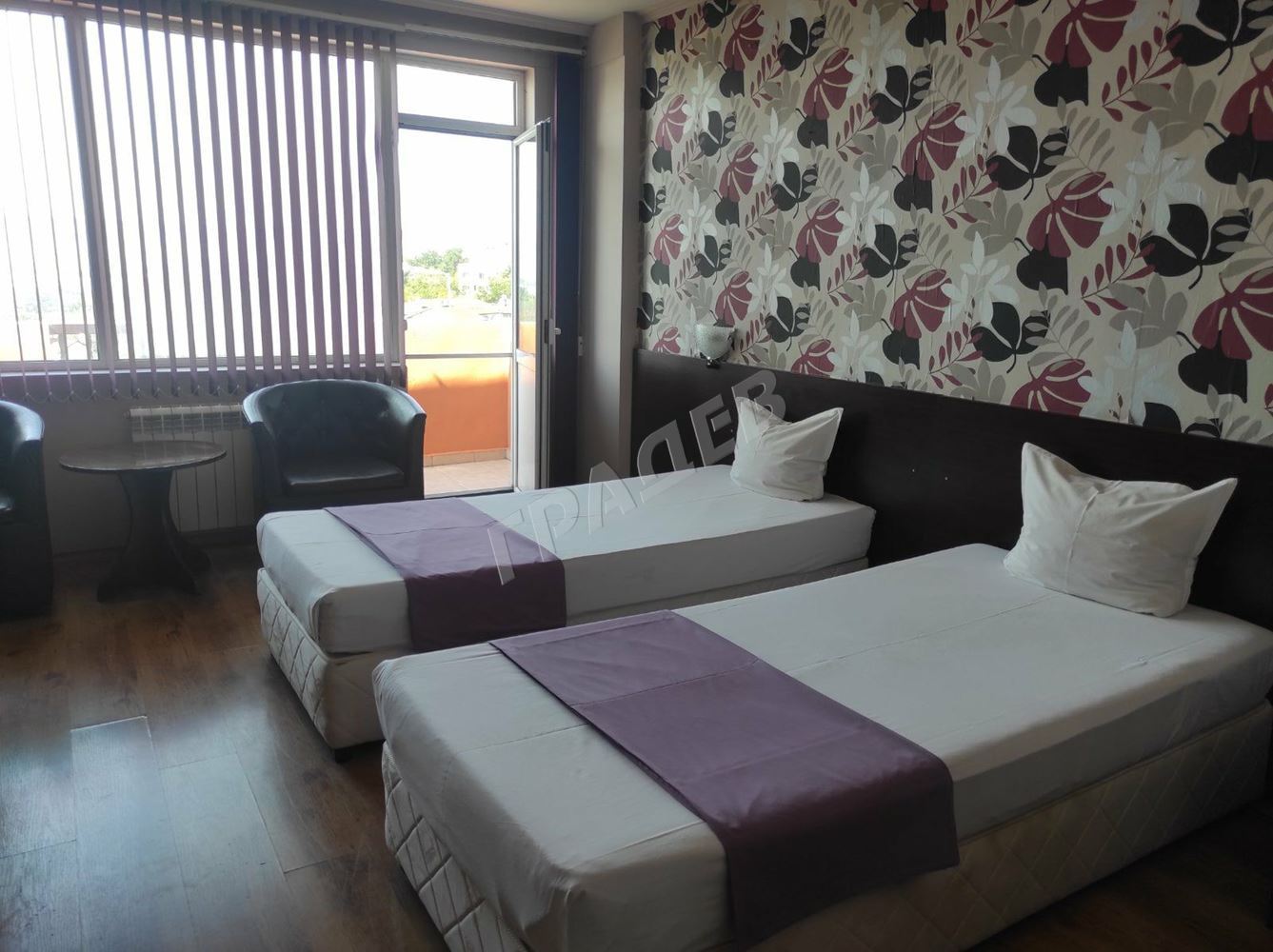 ХОТЕЛ м-ст ЗЕЛЕНИКА - Агенция за недвижими имоти Варна - Екипът, имот 1