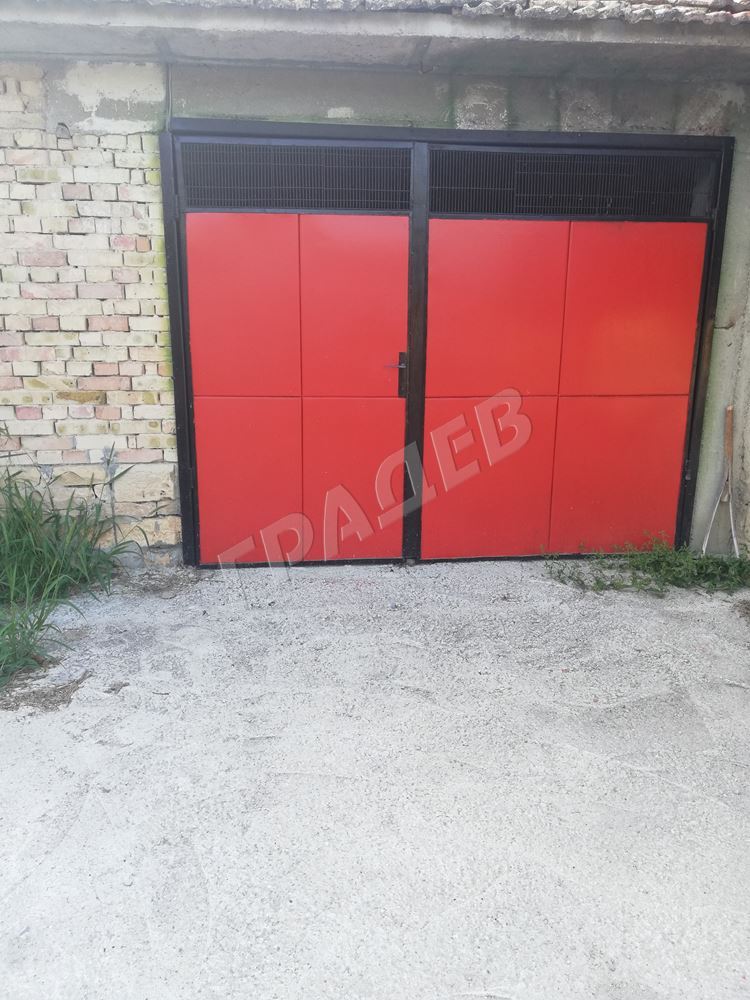 Хубава къща в с. Ягнило - Агенция за недвижими имоти Варна - Екипът, имот 4