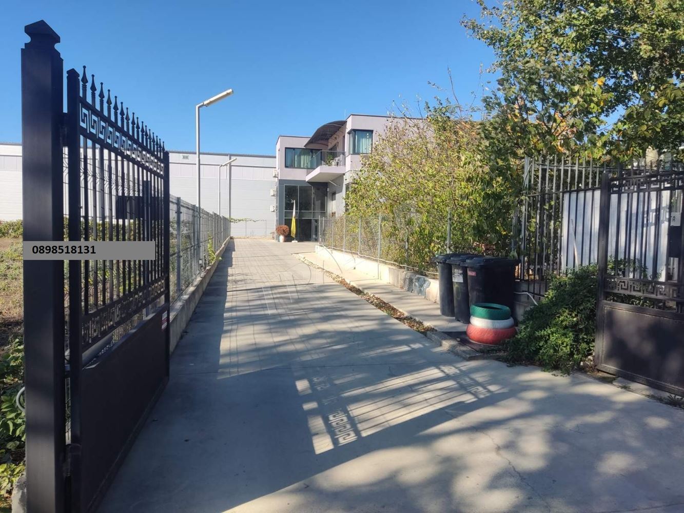 Действащ автосервиз в близост до МЕТРО и автосалоните !!!! - Агенция за недвижими имоти Варна - Екипът