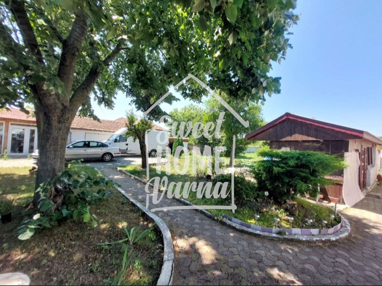 Обзаведена къща с.Детелина,облас Варна,двор 1270 кв.м. - Агенция за недвижими имоти Варна - Екипът, имот 2