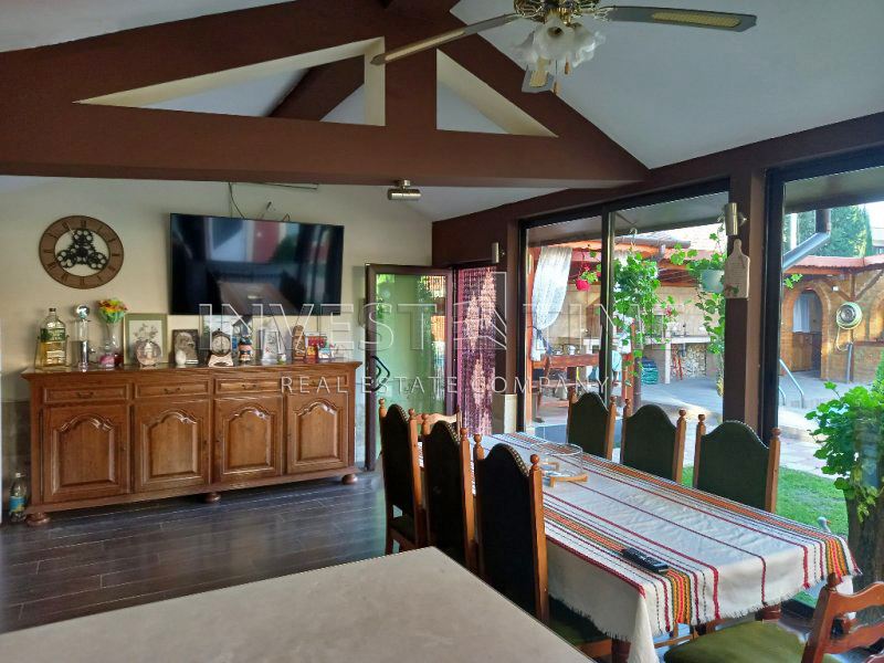 Къща за продажба в централната част на с. Кранево - Агенция за недвижими имоти Варна - Екипът