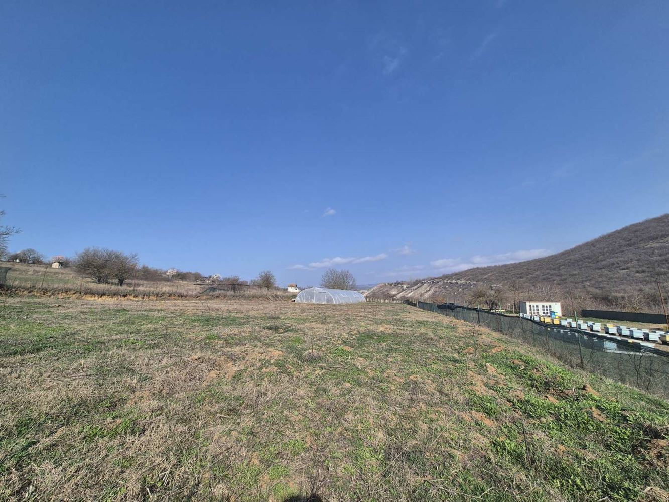 Ексклузивно! Парцел за продажба в района на гр. Белослав, обл. Варна! - Агенция за недвижими имоти Варна - Екипът