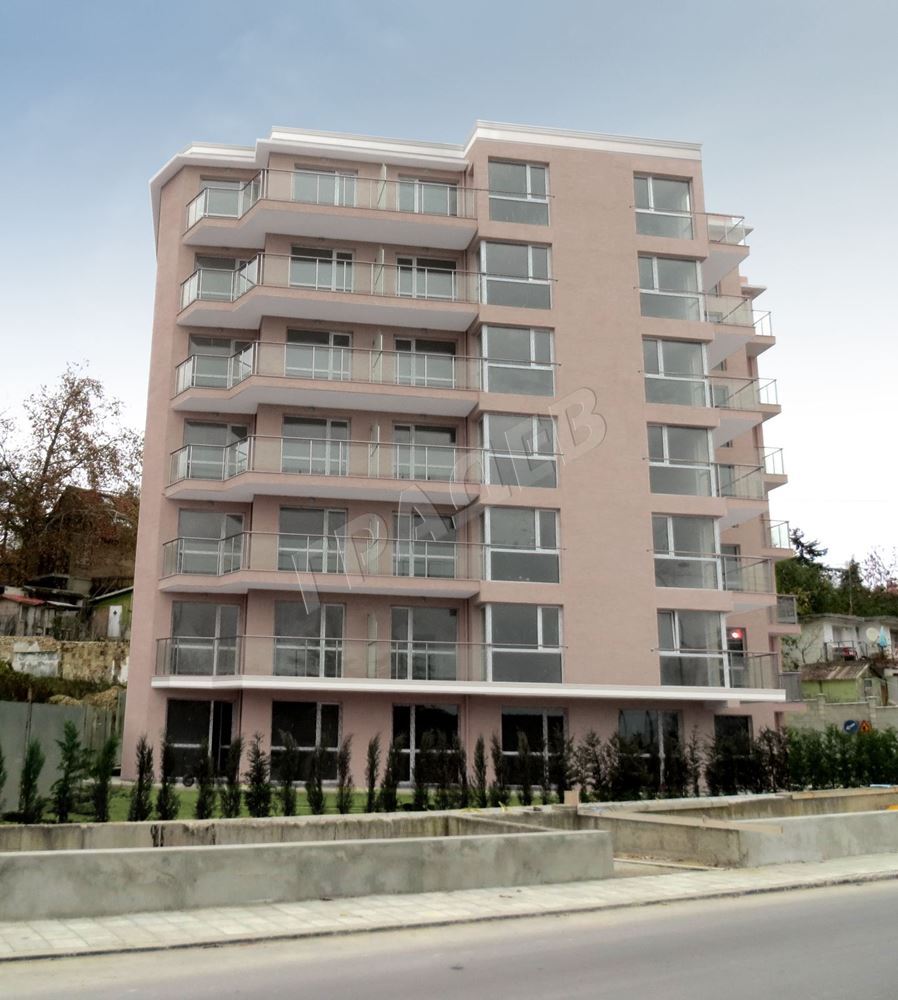 Тристаен апартамент с морска панорама в к.к. Чайка/ Кабакум - Агенция за недвижими имоти Варна - Екипът, имот 2