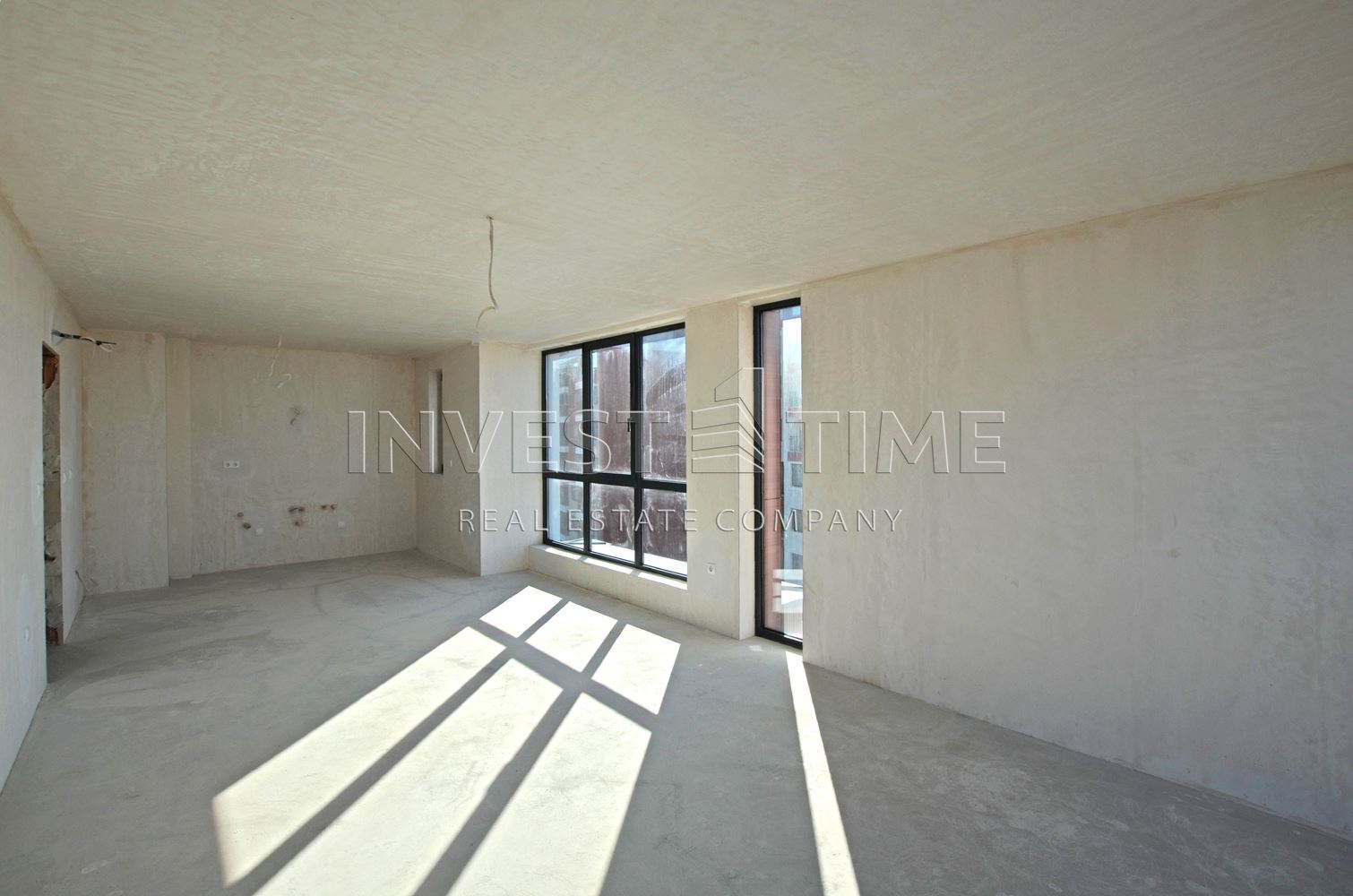 Тристаен апартамент в нова сграда с Акт 16 - Агенция за недвижими имоти Варна - Екипът, имот 1