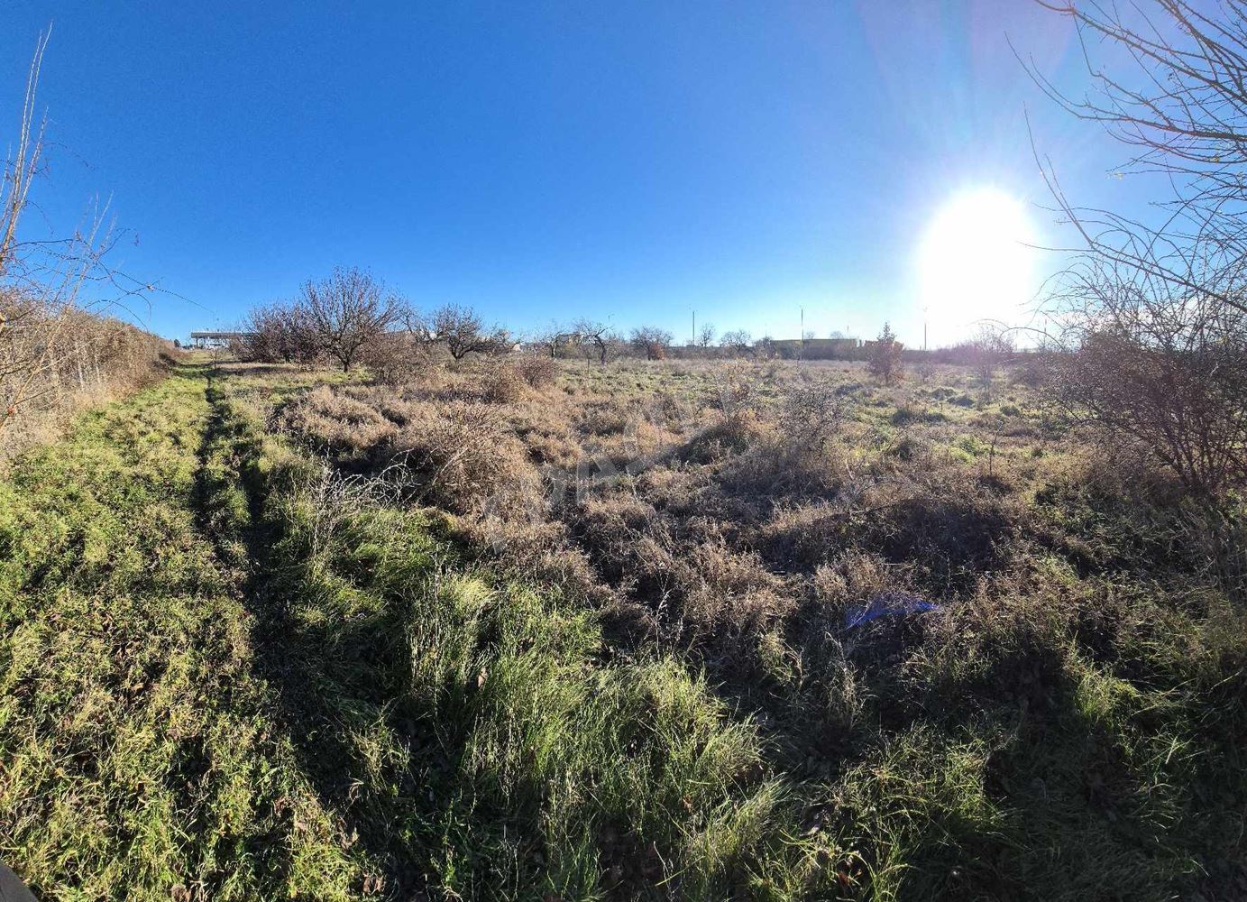 Инвестиционен имот до магистрала Хемус - Агенция за недвижими имоти Варна - Екипът, имот 3