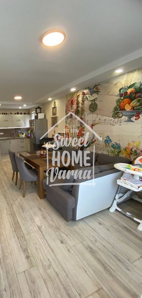 Тристаен апартамент кв.Бриз - Агенция за недвижими имоти Варна - Екипът