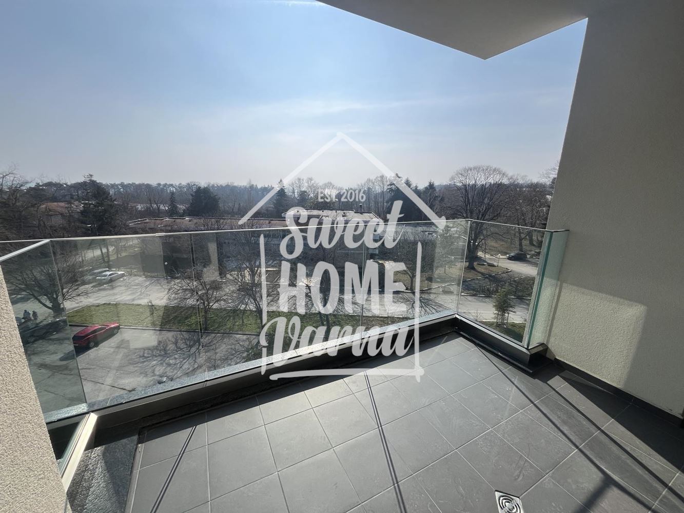 Апартамент с три спални в к.к. св.св. Константин и Елена - Агенция за недвижими имоти Варна - Екипът, имот 3