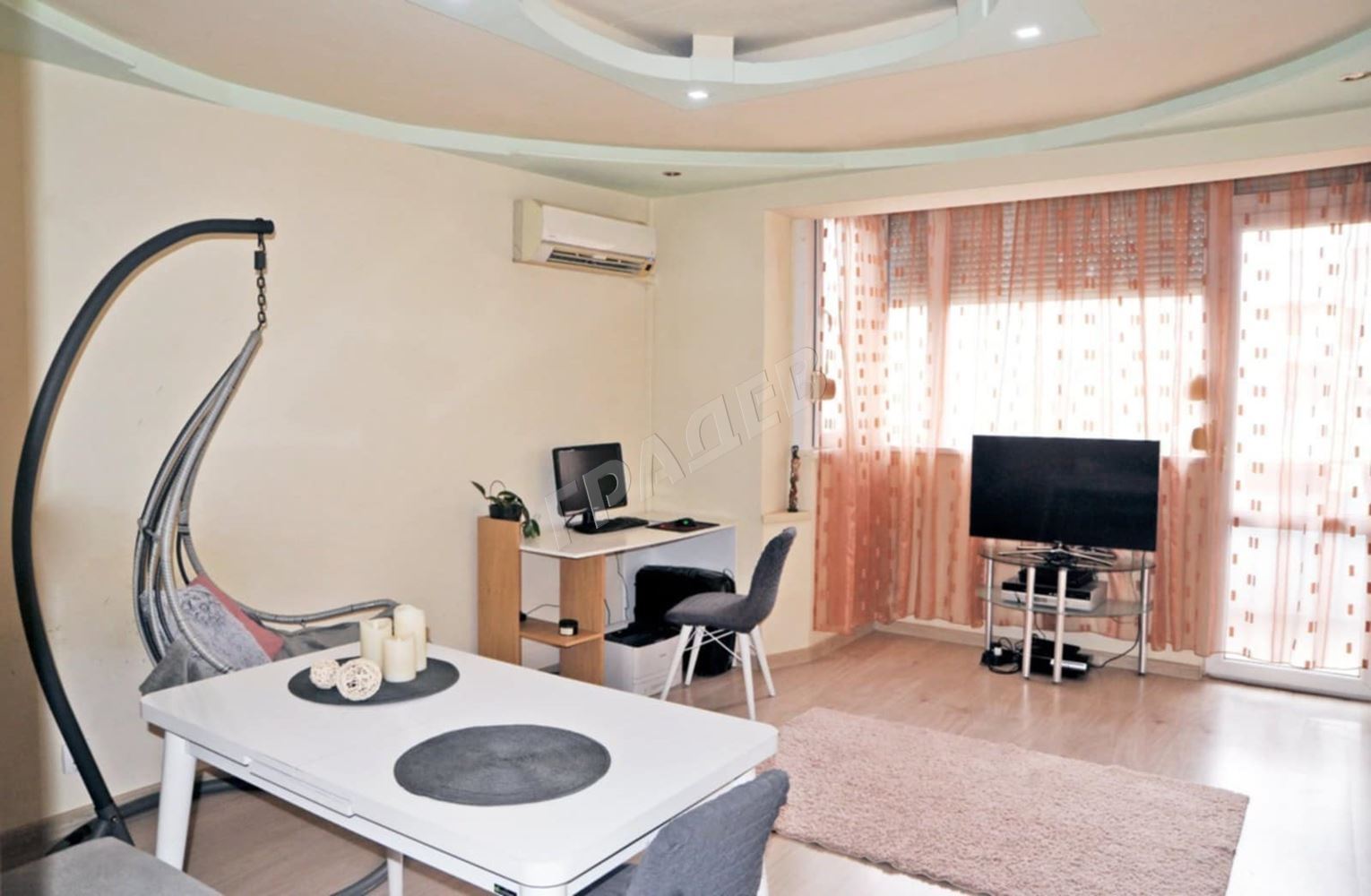 Четиристаен апартамент в района на сп. Патриарха/ Макдрайв - Агенция за недвижими имоти Варна - Екипът, имот 2