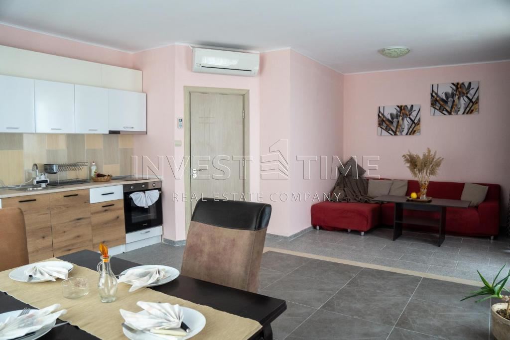 Просторен тристаен апартамент с морска панорама – с. Кранево - Агенция за недвижими имоти Варна - Екипът, имот 1