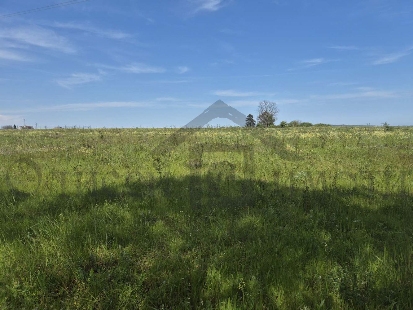 Инвестиционен парцел за жилищно строителсво - Агенция за недвижими имоти Варна - Екипът, имот 1
