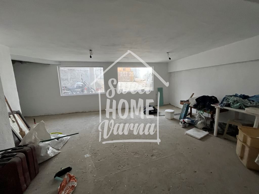 Продажба на офис Колхозен пазар - Агенция за недвижими имоти Варна - Екипът, имот 4