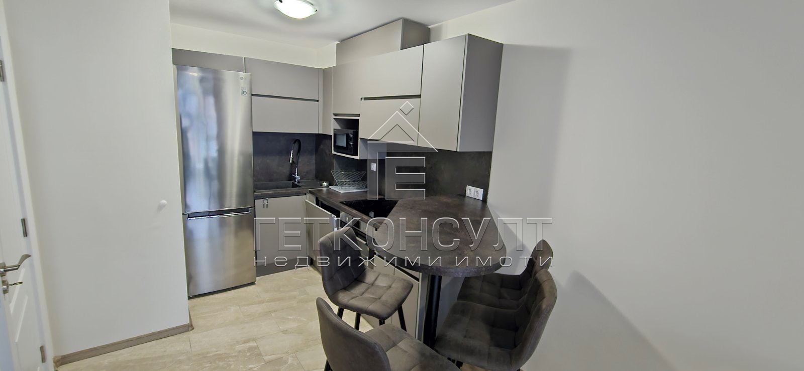 гр. Бургас, кв.Сарафово, обзаведен двустаен апартамент до морето с възможност за паркомясто - Агенция за недвижими имоти Варна - Екипът