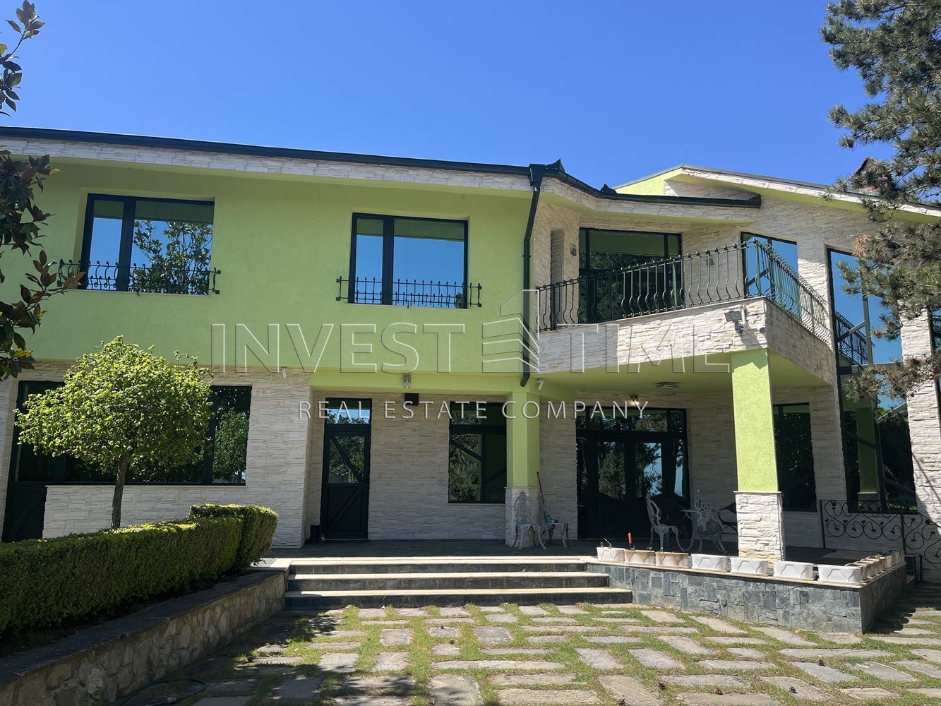 Някои къщи просто се усещат като дом! - Агенция за недвижими имоти Варна - Екипът, имот 2