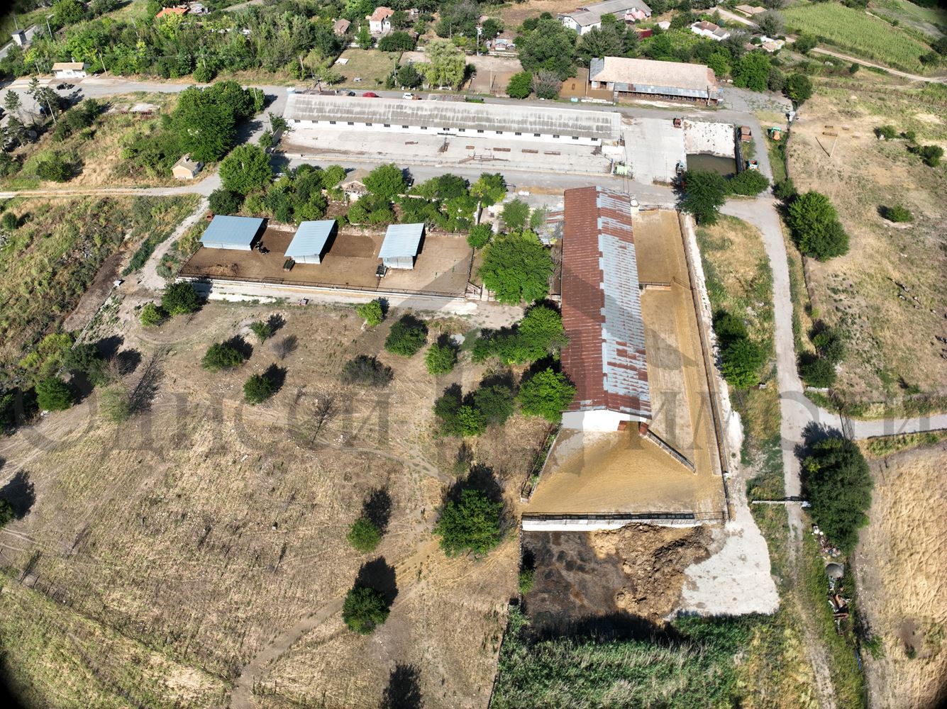 ОВЦЕФЕРМА, КРАВЕФЕРМА, СТОПАНСКИ ДВОР - Агенция за недвижими имоти Варна - Екипът, имот 2