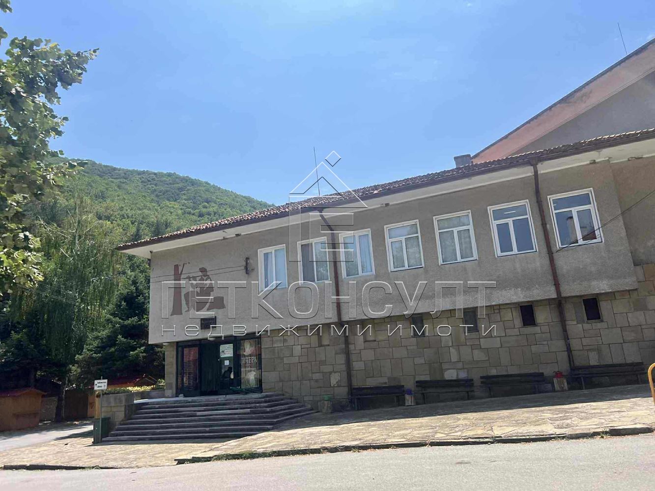 с.Ичера, два парцела, всеки по 540 кв м - Агенция за недвижими имоти Варна - Екипът, имот 3