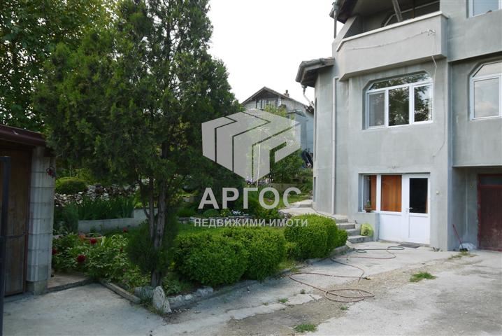 Продажба Къща – местност Акчелар / бул. 8ми Приморски полк - Агенция за недвижими имоти Варна - Екипът, имот 2