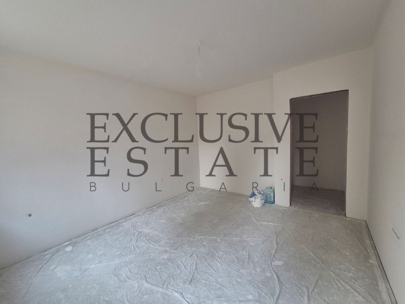 Ексклузивно! Тристаен апартамент за продажба в района на Общината, гр. Варна! - Агенция за недвижими имоти Варна - Екипът, имот 2