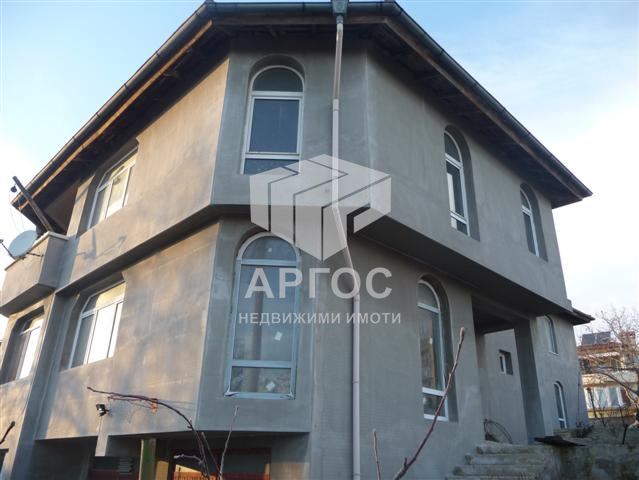 Продажба Къща – местност Акчелар / бул. 8ми Приморски полк - Агенция за недвижими имоти Варна - Екипът, имот 4