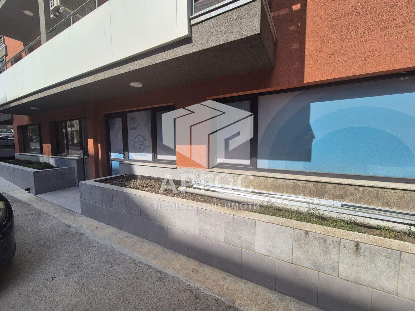 Продава АТЕЛИЕ – район ХЕИ - Агенция за недвижими имоти Варна - Екипът, имот 1