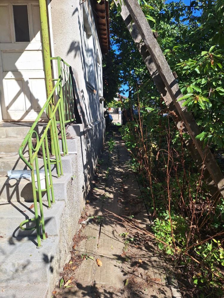 Къща в гр.Каварна - Агенция за недвижими имоти Варна - Екипът, имот 1