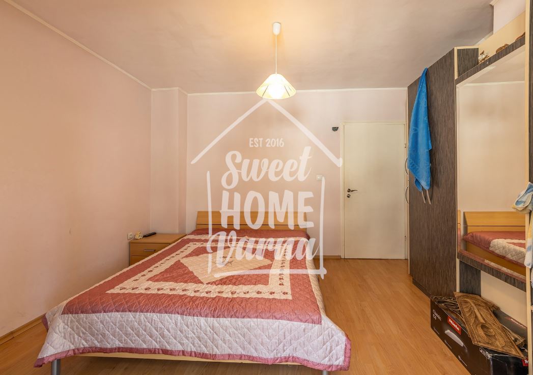 Тристаен апартамент ЛК Тракия - Агенция за недвижими имоти Варна - Екипът, имот 1