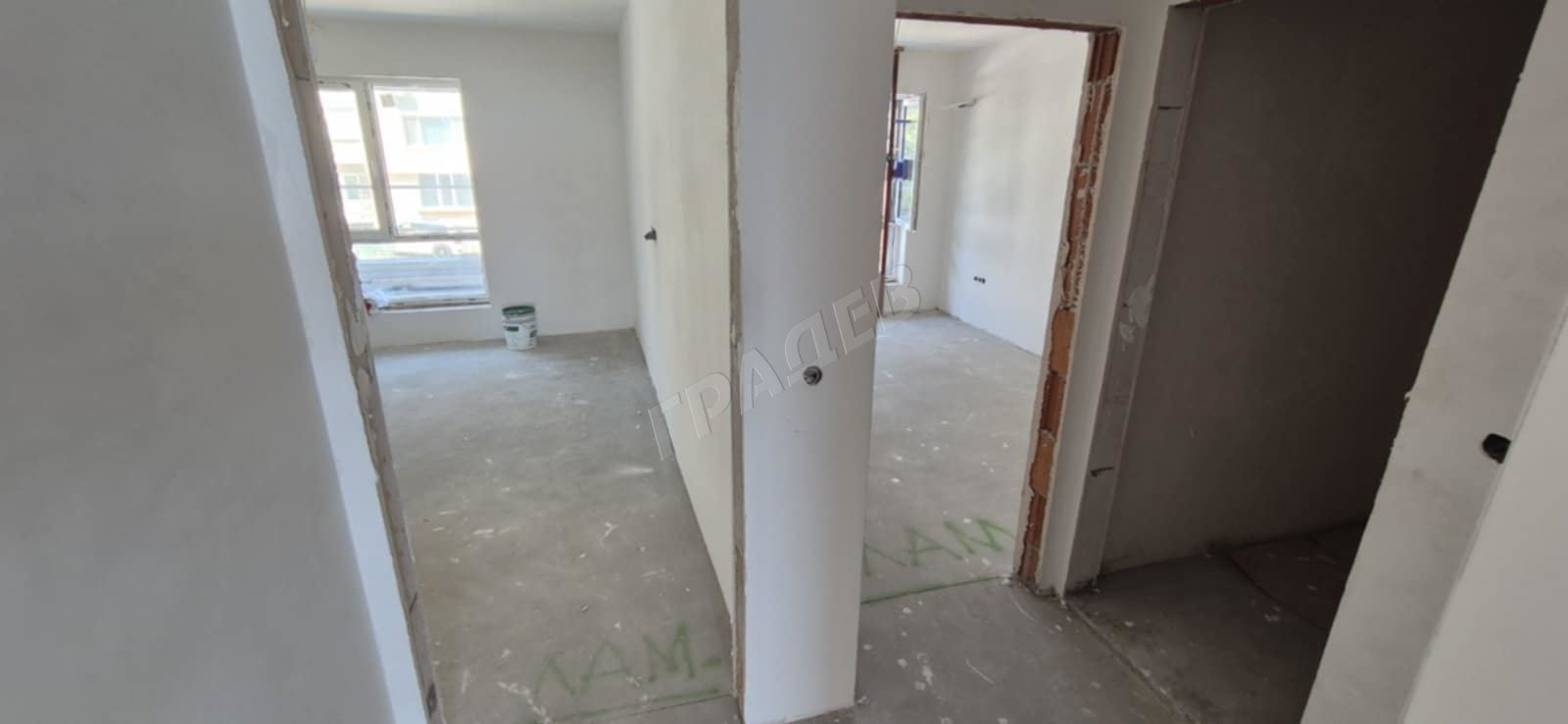 Тристаен апартамент с нескриваема морска панорама - Агенция за недвижими имоти Варна - Екипът, имот 3