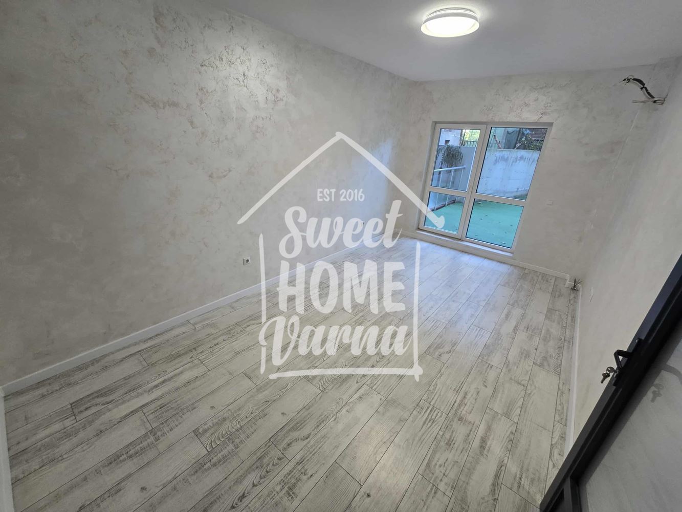 Тристаен апартамент Ритуална зала - Агенция за недвижими имоти Варна - Екипът, имот 2