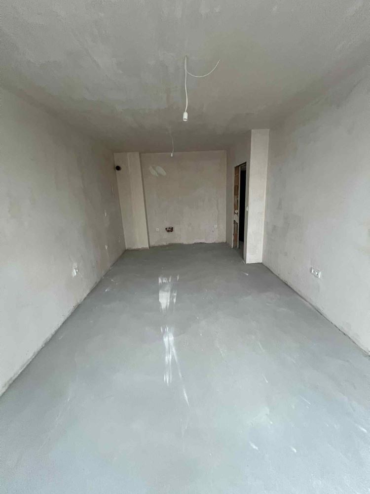 Двустаен апартамент с паркомясто в Кайсиева Градина - Агенция за недвижими имоти Варна - Екипът, имот 1