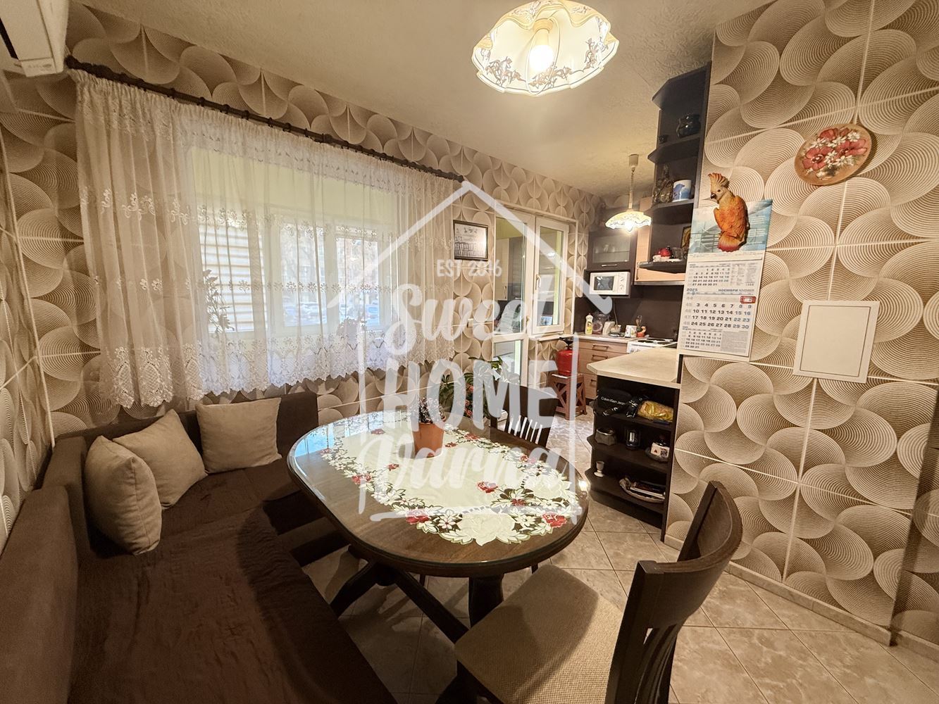 Тристаен апартамент завод Дружба - Агенция за недвижими имоти Варна - Екипът