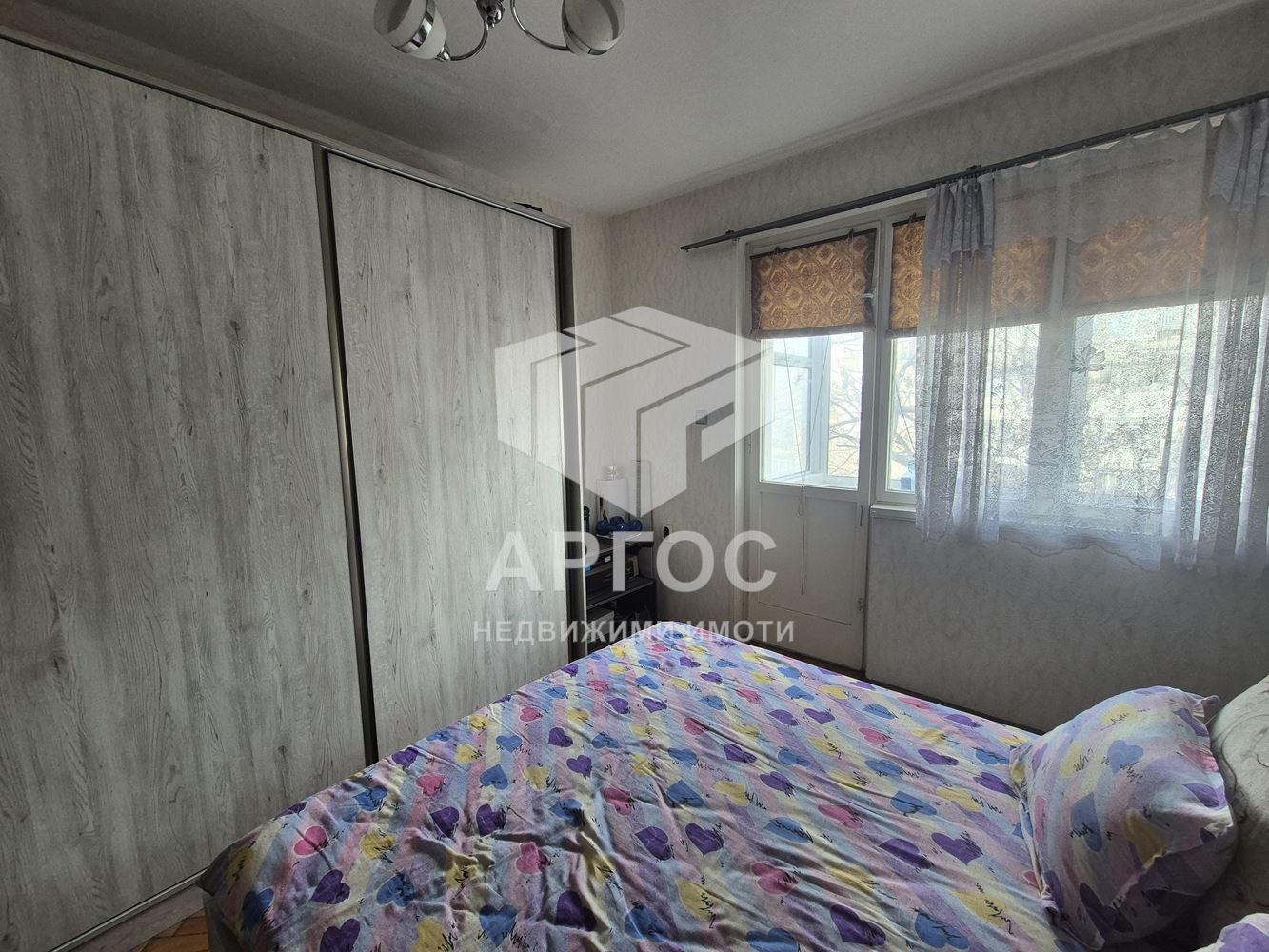 Дава под наем Тристаен апартамент – район Нептун - Агенция за недвижими имоти Варна - Екипът, имот 1