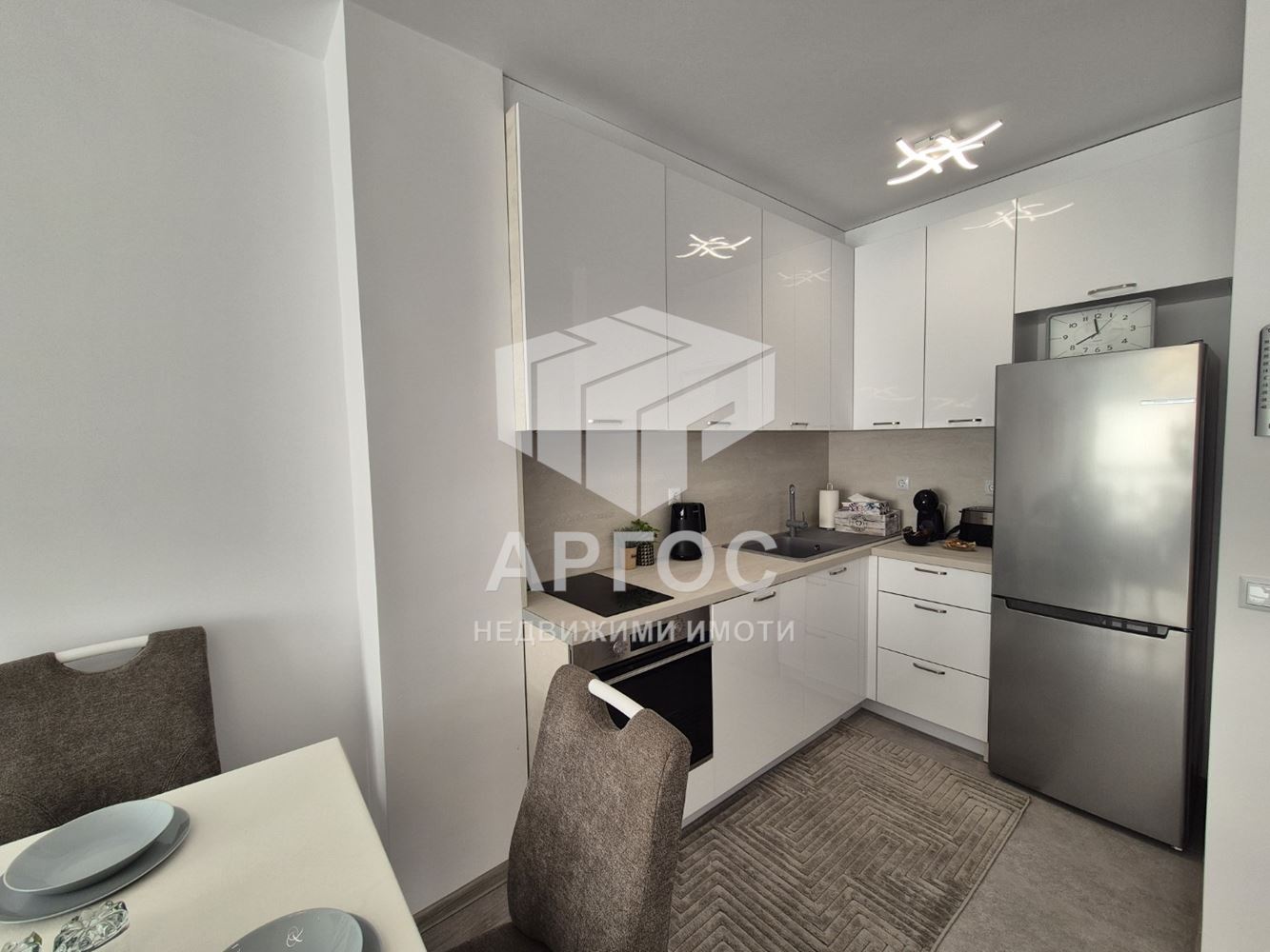 Дава под наем Двустаен апартамент – район Чайка - Агенция за недвижими имоти Варна - Екипът, имот 1