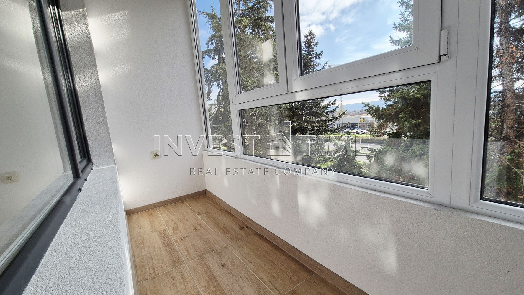 Тристаен апартамент след основен ремонт в кв. Младост, „ДО КЛЮЧ“ - Агенция за недвижими имоти Варна - Екипът, имот 4