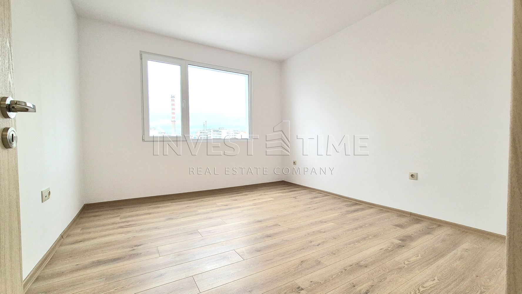 Тристаен апартамент след основен ремонт в кв. Младост, „ДО КЛЮЧ“ - Агенция за недвижими имоти Варна - Екипът, имот 3