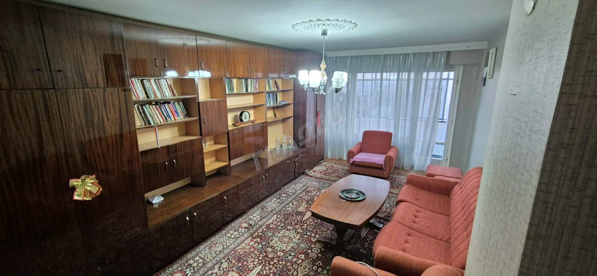 Двустаен панелен апартамент в кв. Левски - Агенция за недвижими имоти Варна - Екипът, имот 1