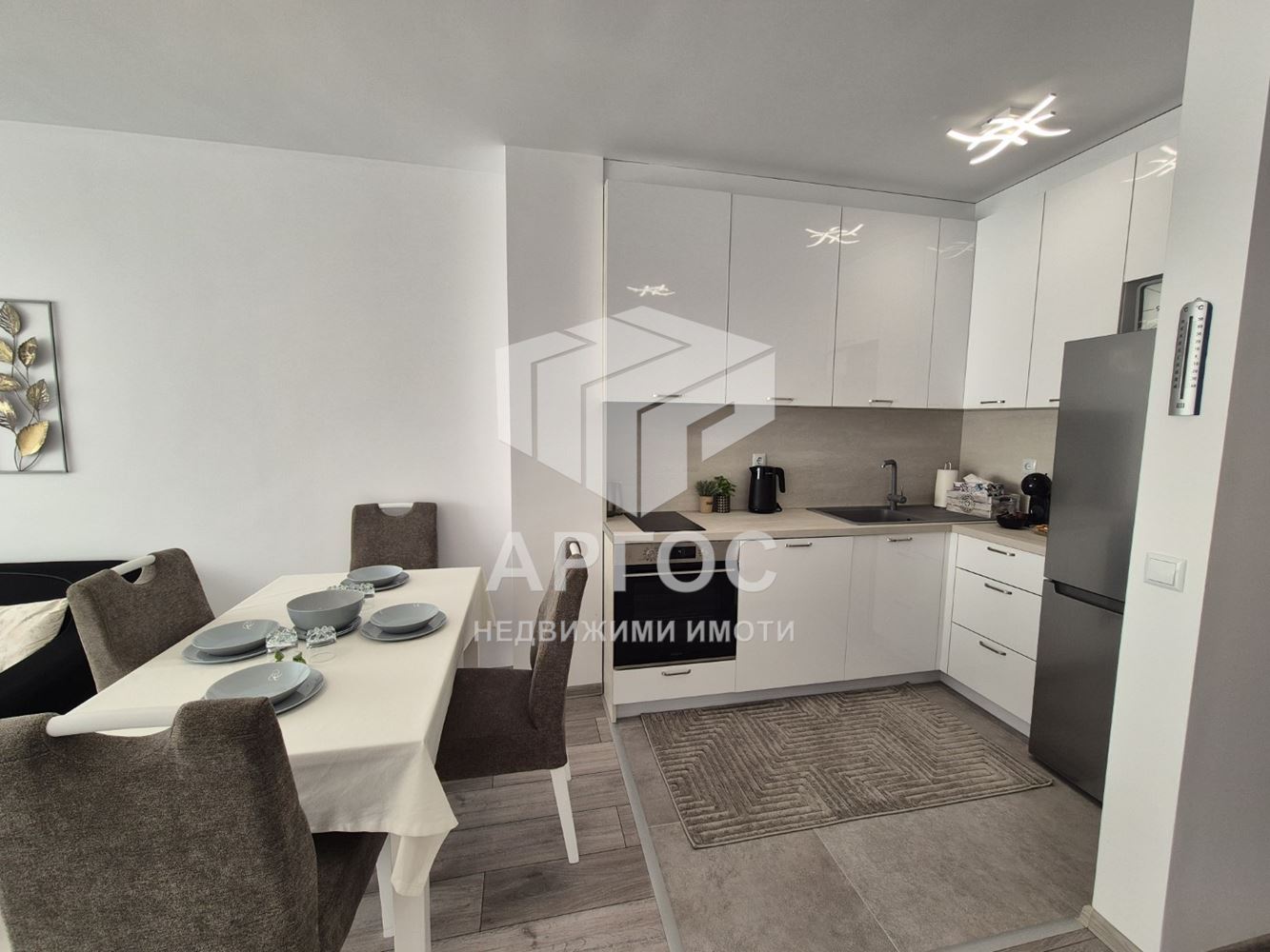 Дава под наем Двустаен апартамент – район Чайка - Агенция за недвижими имоти Варна - Екипът, имот 2