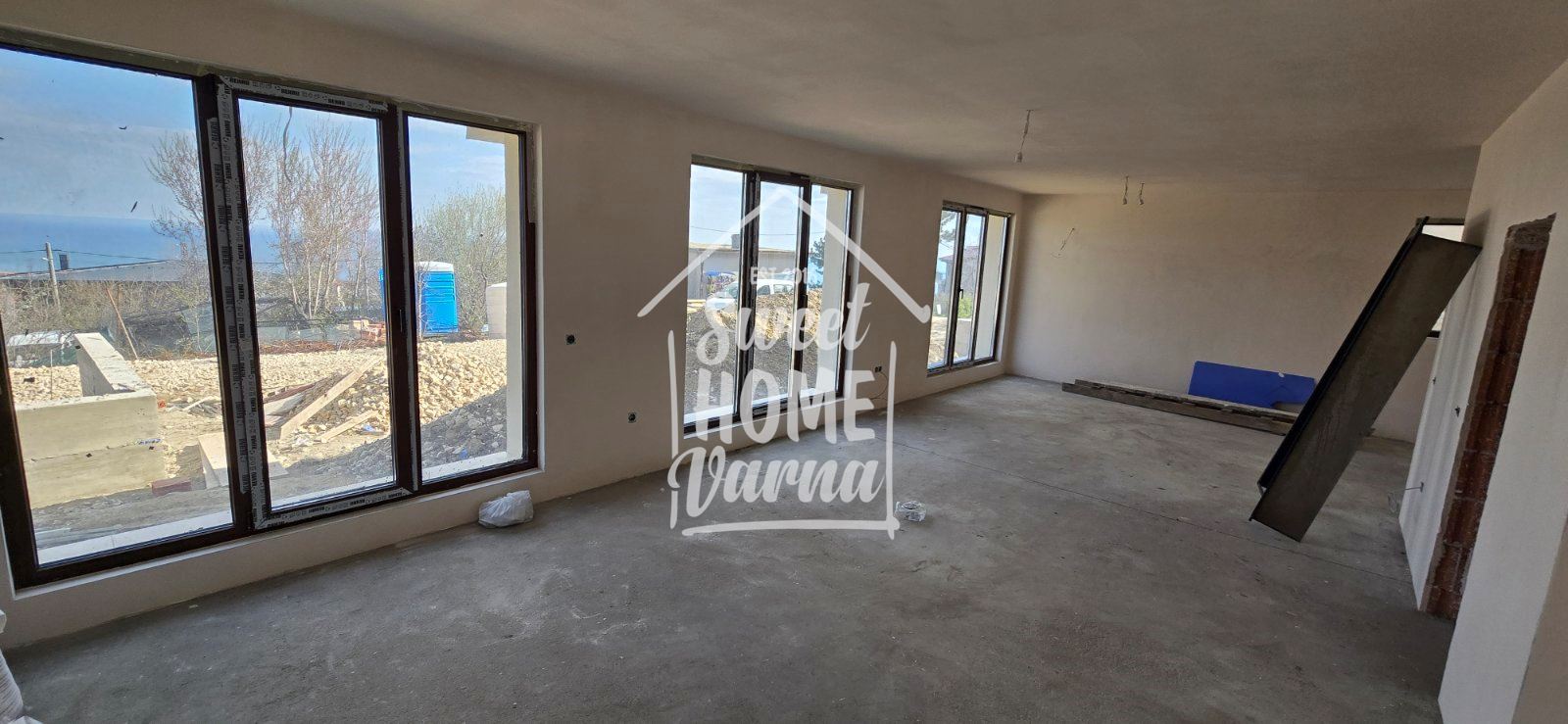 Къща с АКТ 16 м-ст Акчелар - Агенция за недвижими имоти Варна - Екипът