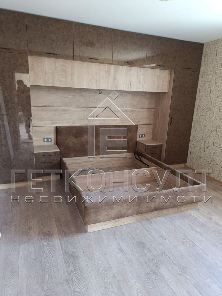 с.Долище, реновирана къща с двор 600 кв м - Агенция за недвижими имоти Варна - Екипът, имот 3