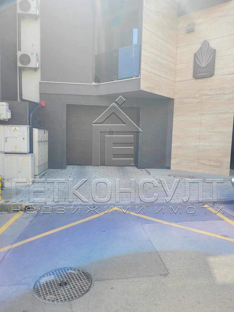 гр.Варна, ул.“Марко Балабанов“, подземно паркомясто под наем - Агенция за недвижими имоти Варна - Екипът