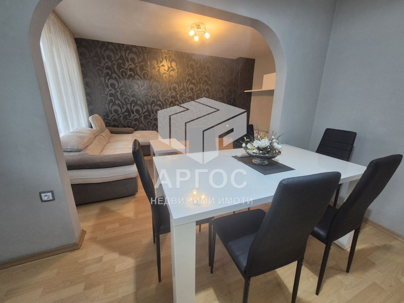 Дава под наем Тристаен апартамент район – Аспарухово - Агенция за недвижими имоти Варна - Екипът, имот 1