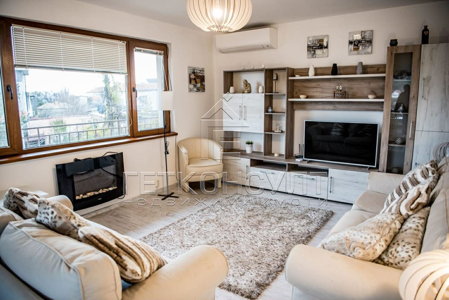 гр.Варна, кв.Виница, обзаведен апартамент с две спални и паркомясто - Агенция за недвижими имоти Варна - Екипът