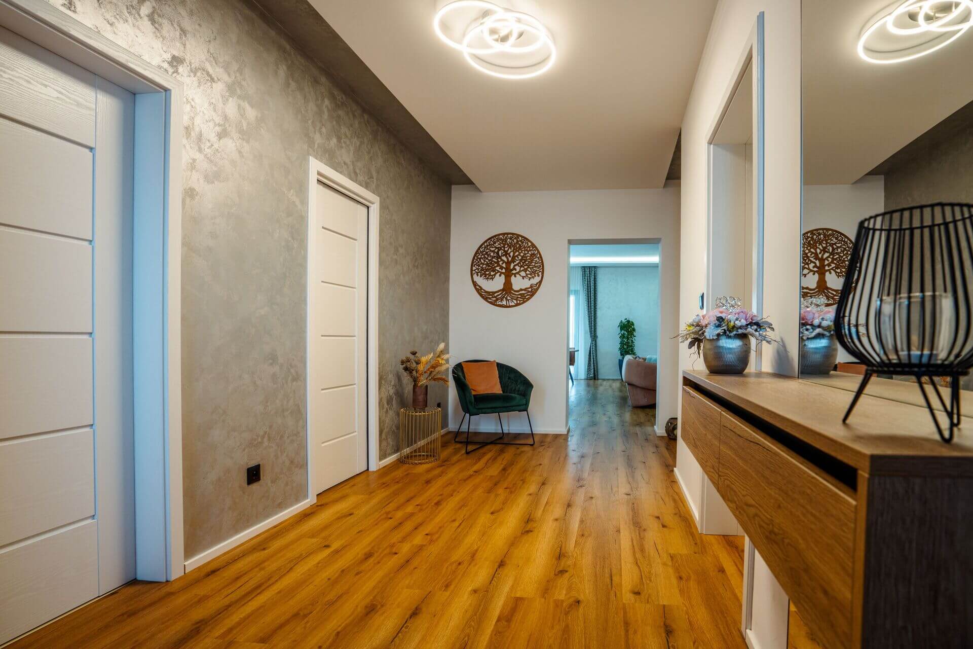 Работа с брокер при продажба на апартамент и водене на преговори