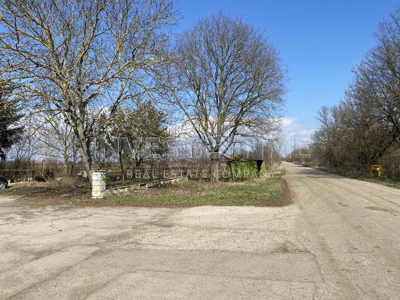 Парцел за производство и обслужваща дейност в близост Пожарната и Летището – гр. Балчик - Агенция за недвижими имоти Варна - Екипът