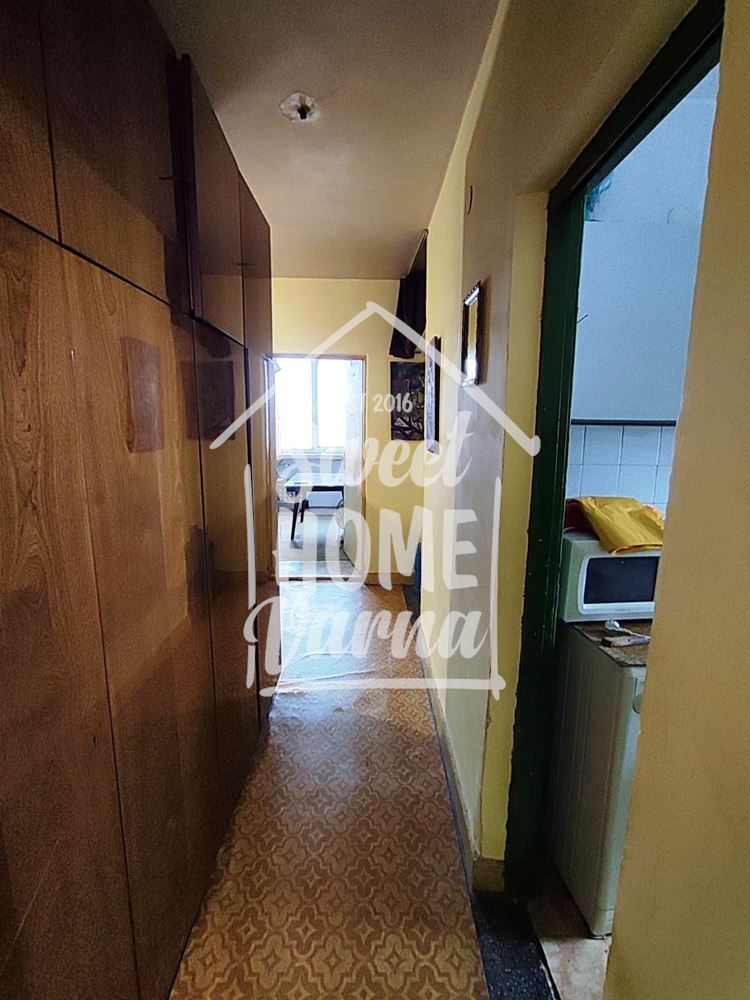 Тристаен апартамент кв.Младост 1 - Агенция за недвижими имоти Варна - Екипът, имот 2