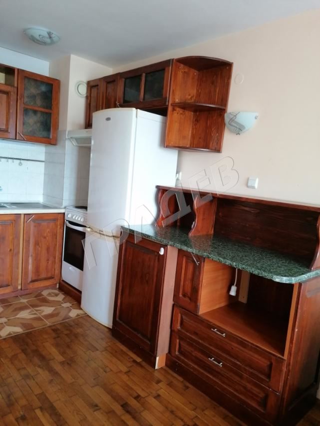 Двустаен  просторен апартамент, в ж.к.“Чайка“ - Агенция за недвижими имоти Варна - Екипът, имот 1