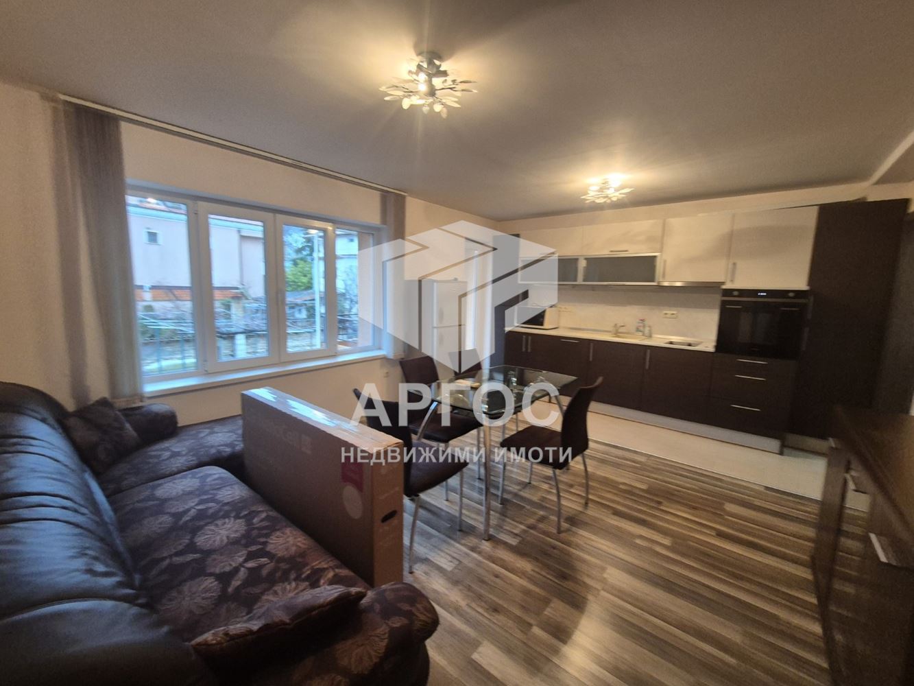 Дава под наем двустаен апартамент в Гръцка махала - Агенция за недвижими имоти Варна - Екипът